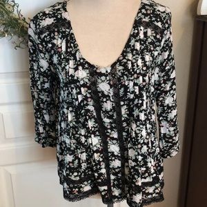 Anthropologie Maeve blouse